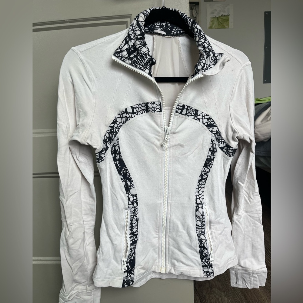 Lululemon Women’s Define Jacket Size 6